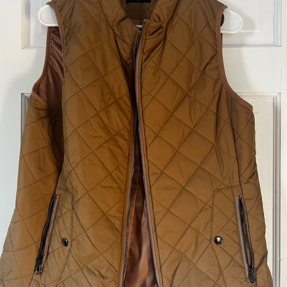 Women's Quilted Tan Vest